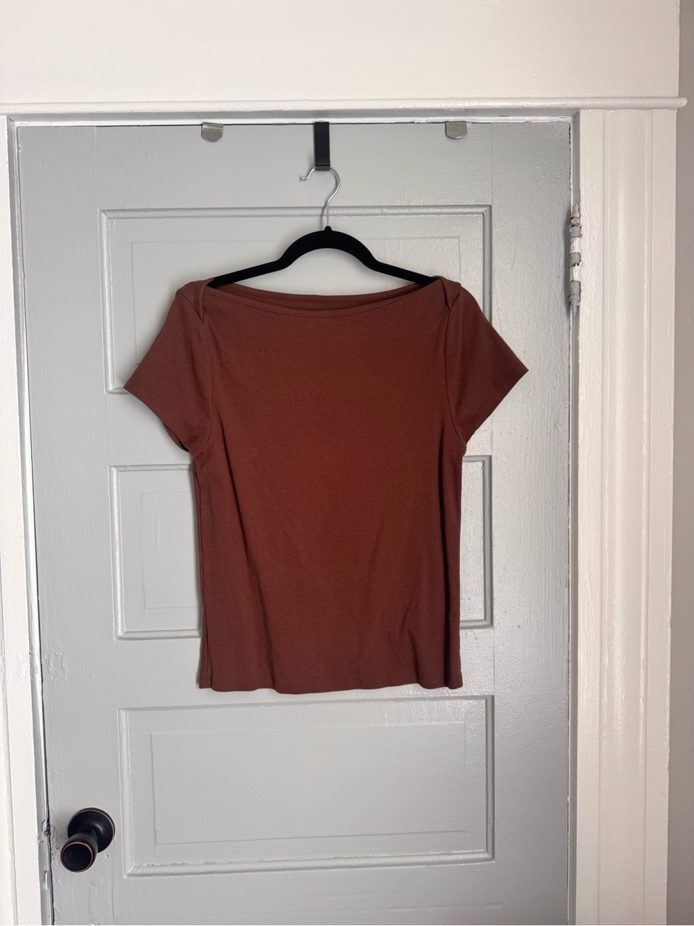 Old Navy Brown Boat Neck Tee